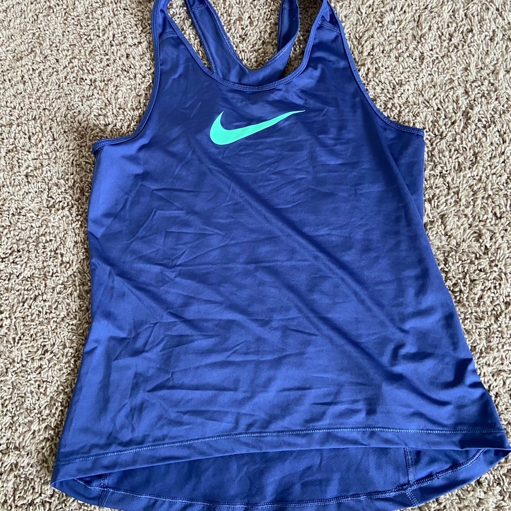 Nike workout tank